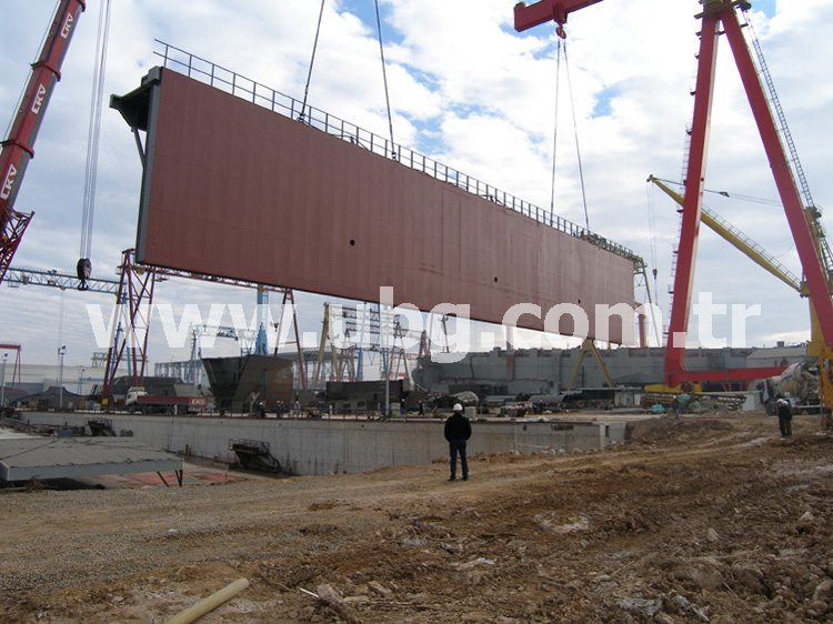 SEDEF SHIPYARD SEMI-WET GATE - 50x8mt 250 TONS